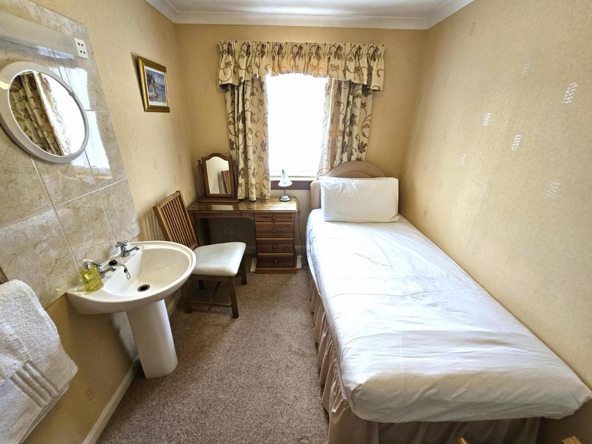 Abermar Guest House - Inverness Bagian luar foto